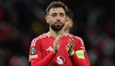 Bruno Fernandes Reaffirms Manchester United Commitment after Final Day Win over Aston Villa 
